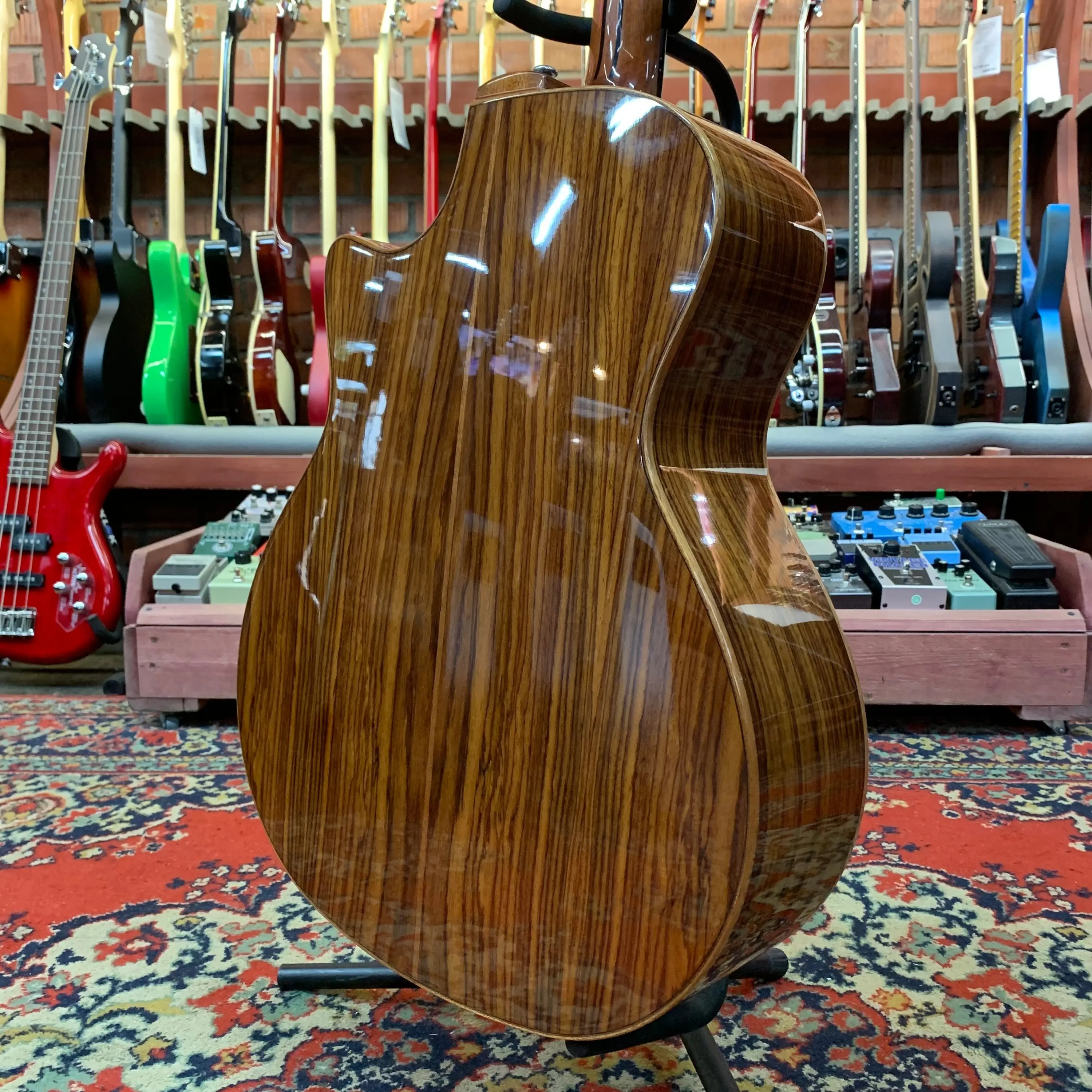 Изображение №11