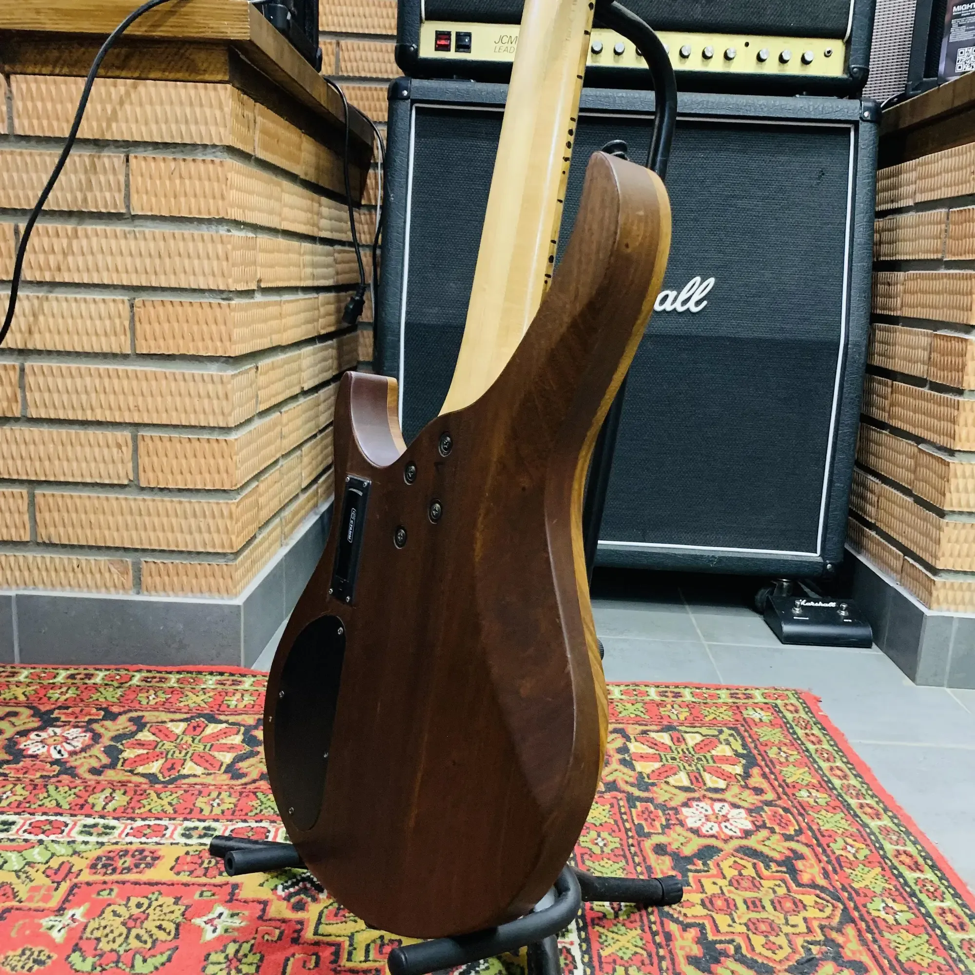 Изображение №12