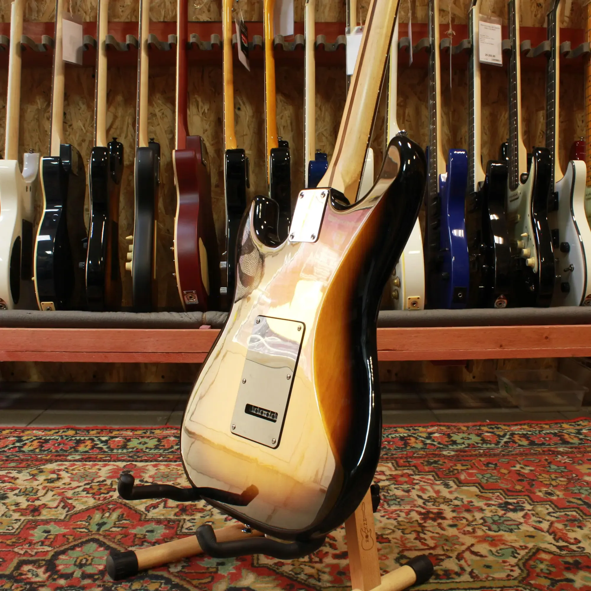 Изображение №11