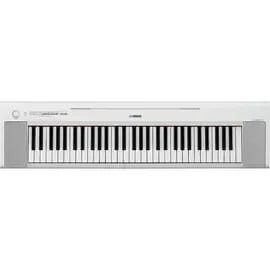 Цифровое пианино компактное Yamaha Piaggero NP-15 61-Key Portable Keyboard With Power Adapter White