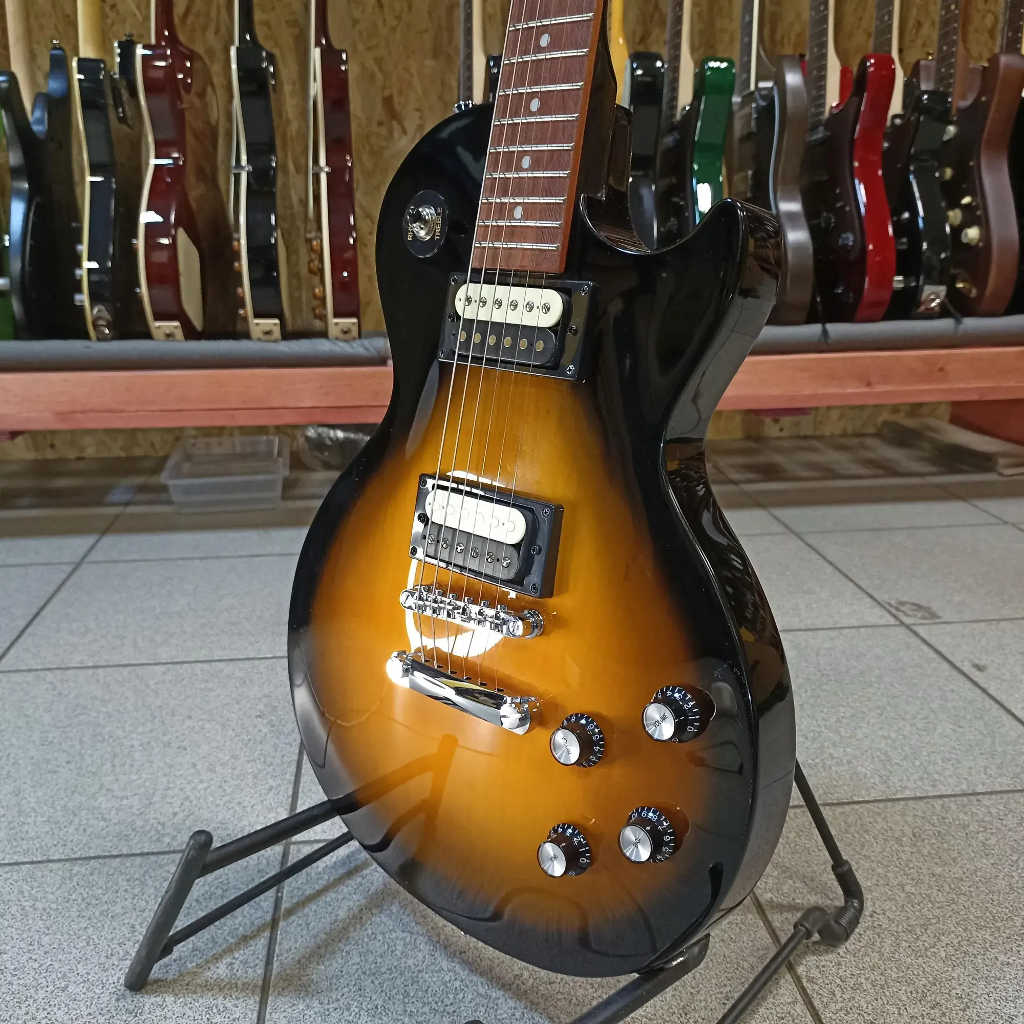 Изображение №5