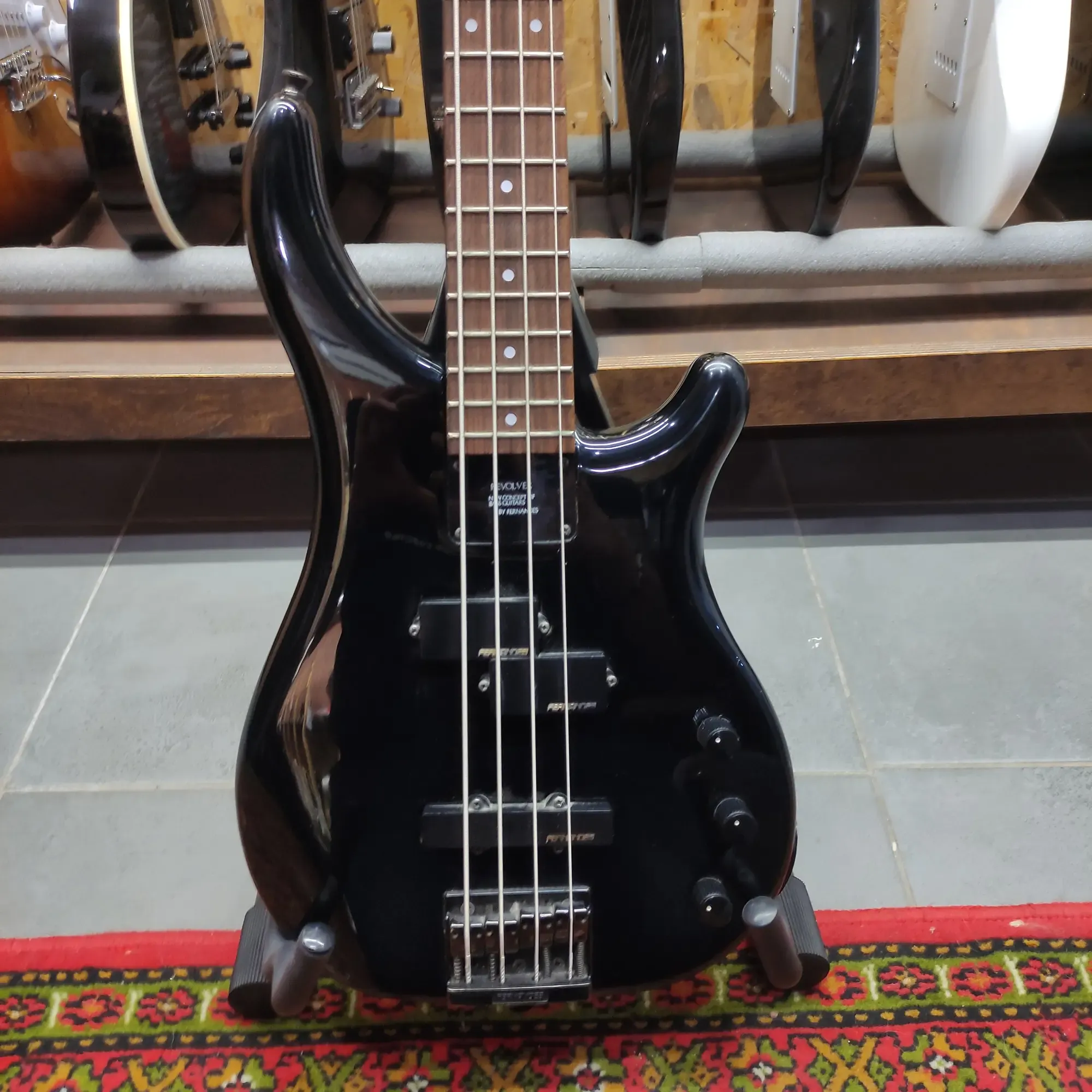 Бас-гитара Fernandes FRB-45 Revolver PJ Black w/gigbag Japan 1990s