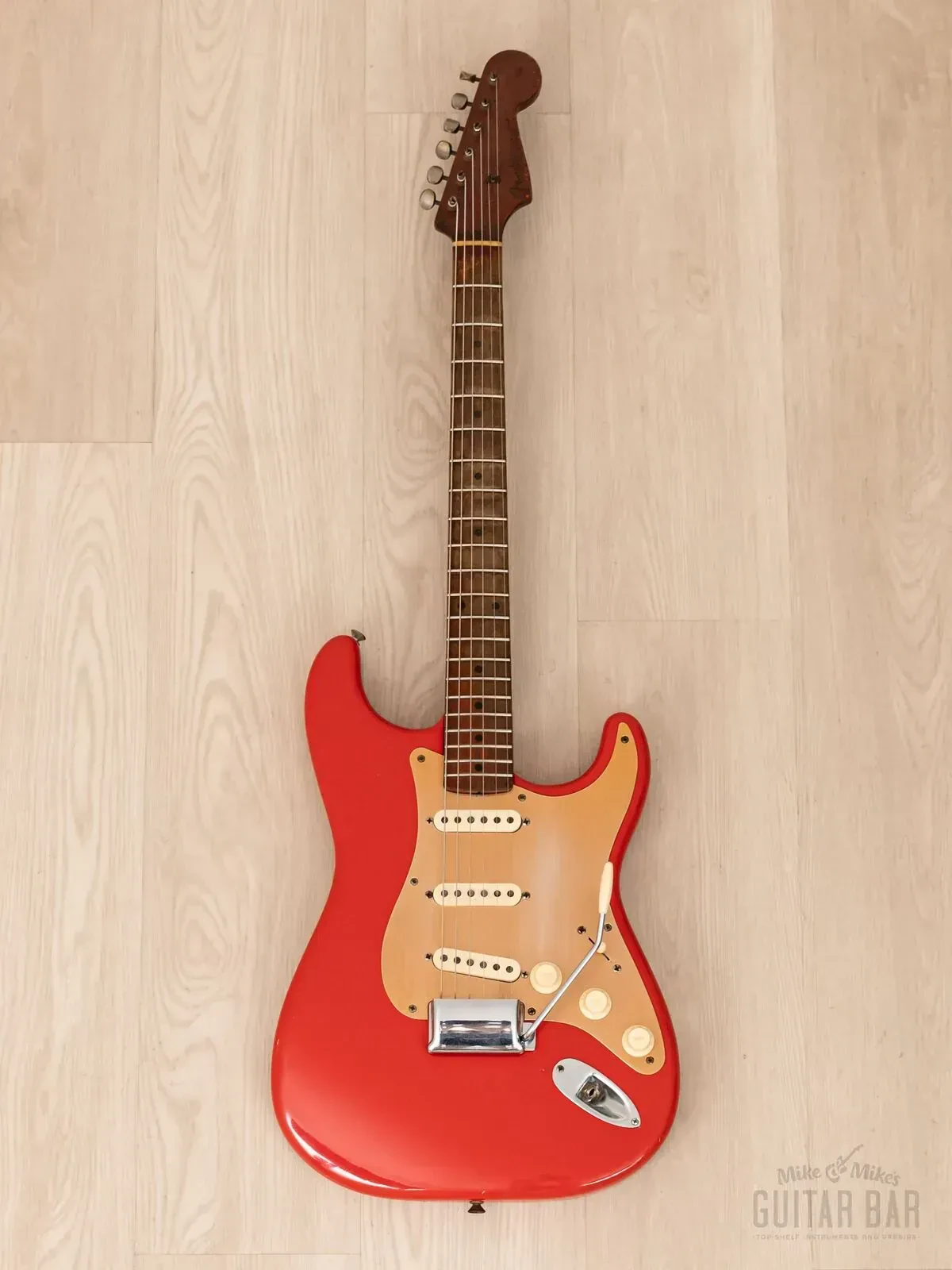 Электрогитара Fender Stratocaster SSS Matador Red w/case USA 1959
