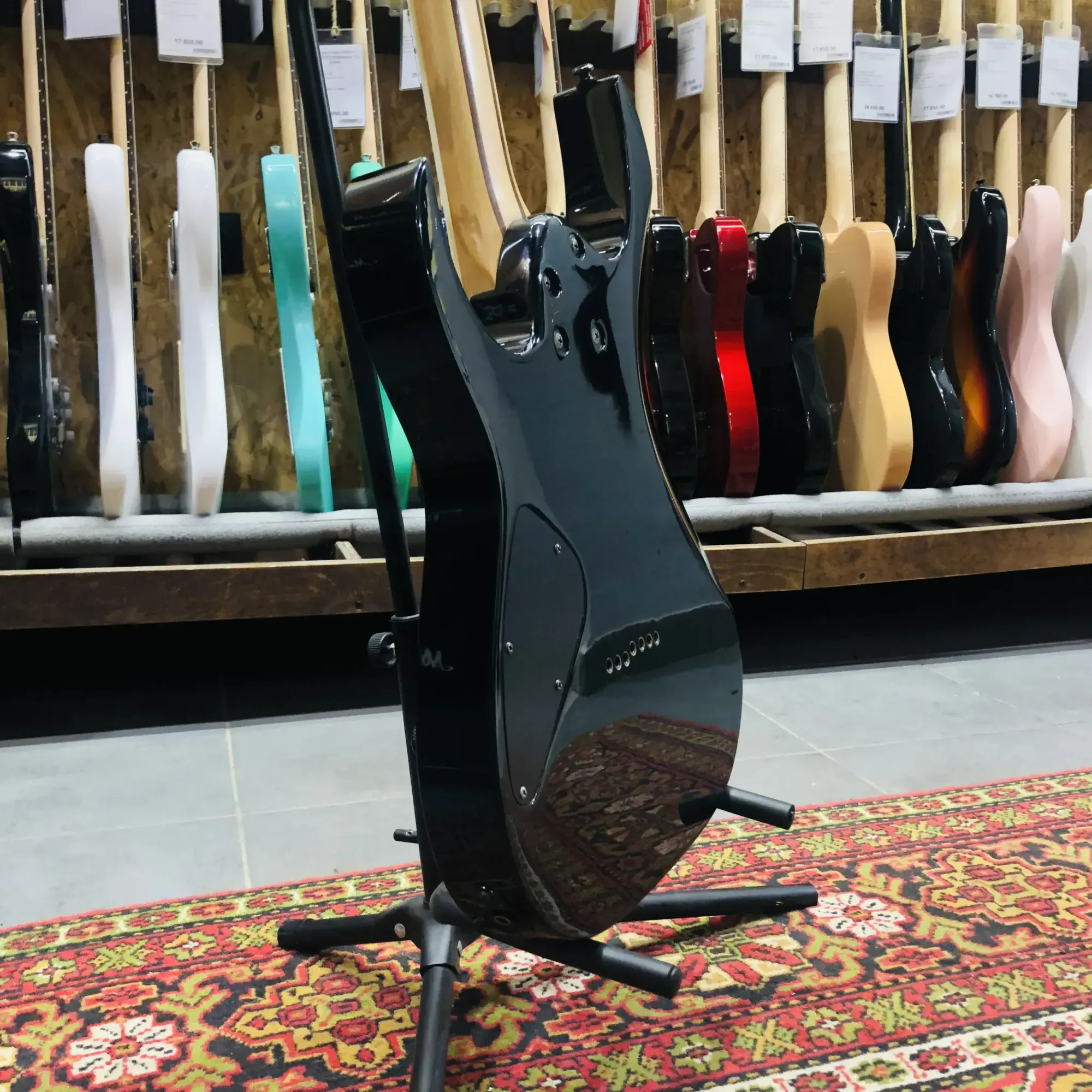 Изображение №12