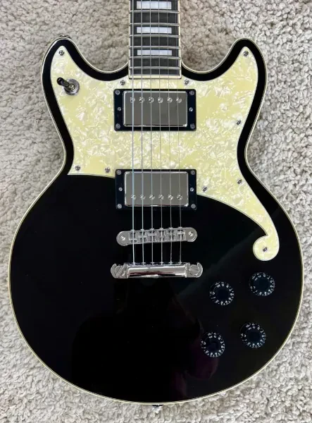 D'Angelico Premier Brighton Solid Body Electric Guitar, Black Flake Finish w/Bag