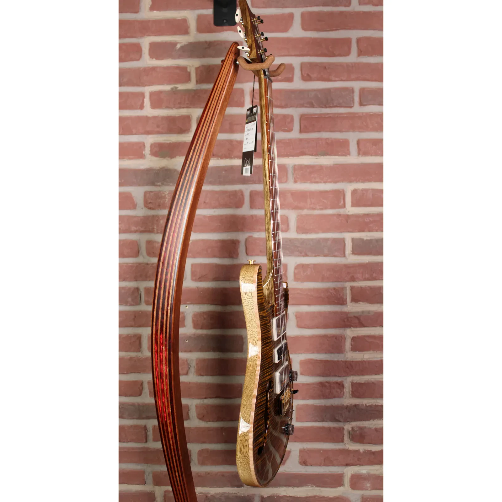 Изображение №10