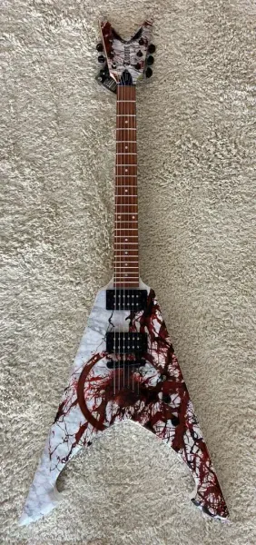 Электрогитара Dean Guitars Tyrant X Michael Amott Signature Blood Spatter