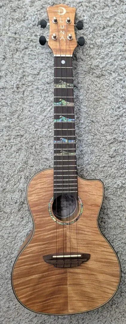 Luna Model UKE HTC EXM Exotic Mahogany High Tide Concert Ukulele w/Bag - NEW