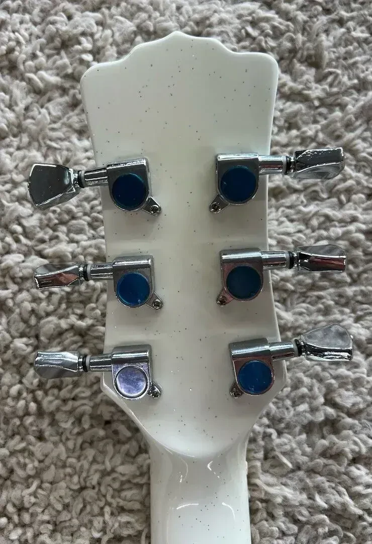 Изображение №6