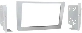 Metra 95-3107S Double-DIN dash kit for select 2008 Astra (Sliver)