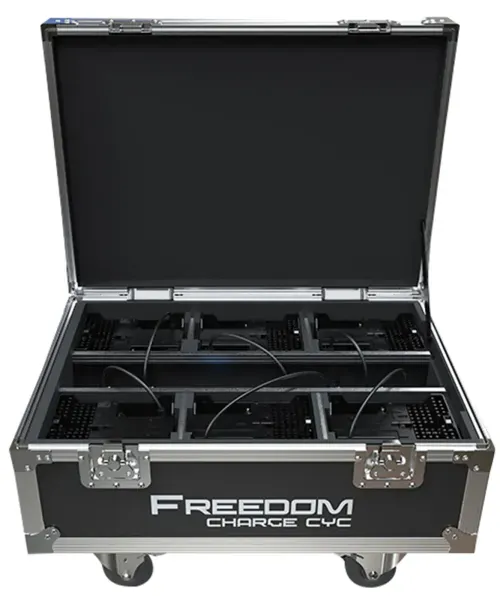 Chauvet Freedom Charge Cyc Road Case to Transport+Charge (6) Freedom Cyc Lights