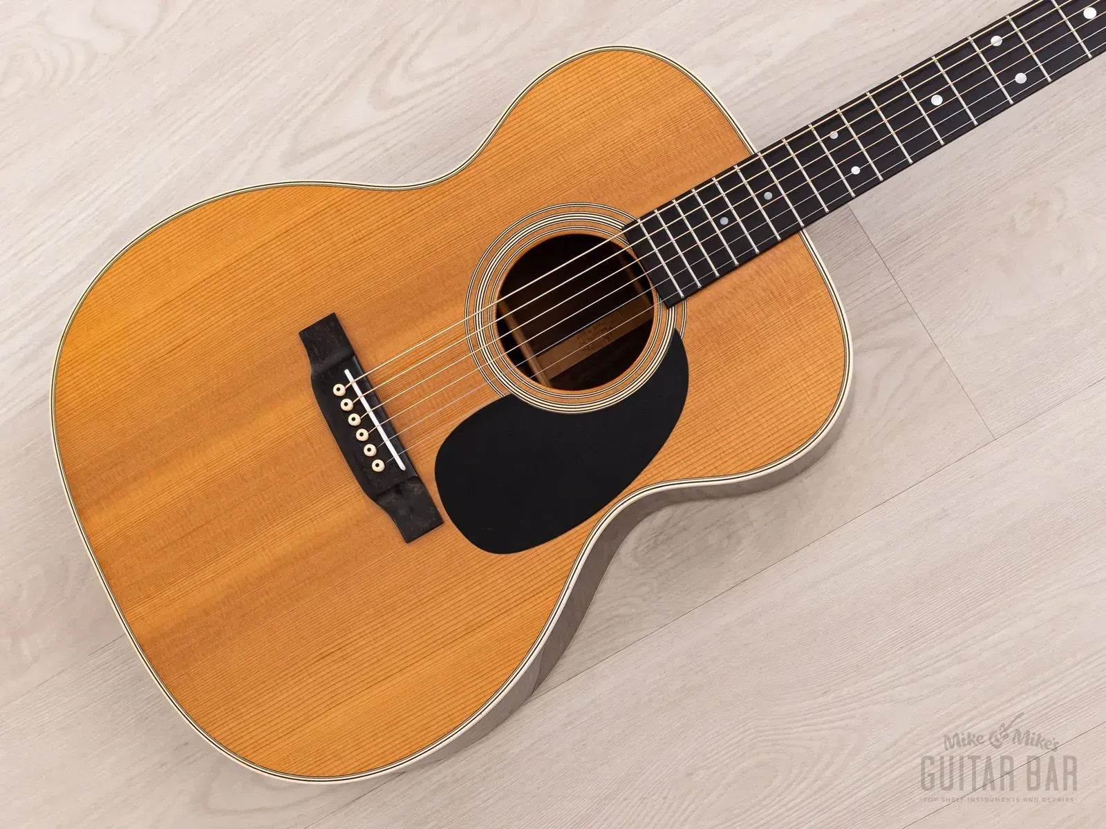 1999 Martin Standard Series 000-28 Acoustic Guitar Near-Mint w/ Case & Tags