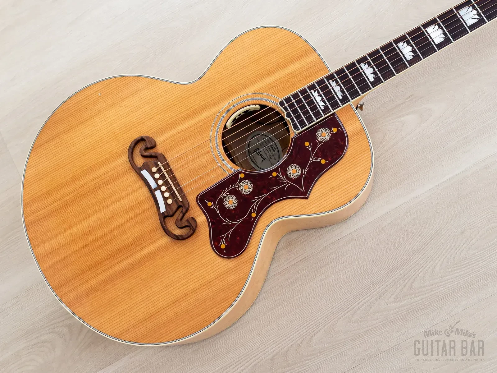 2019 Gibson SJ-200 Standard Jumbo Acoustic Electric Guitar w/ LR Baggs, Case