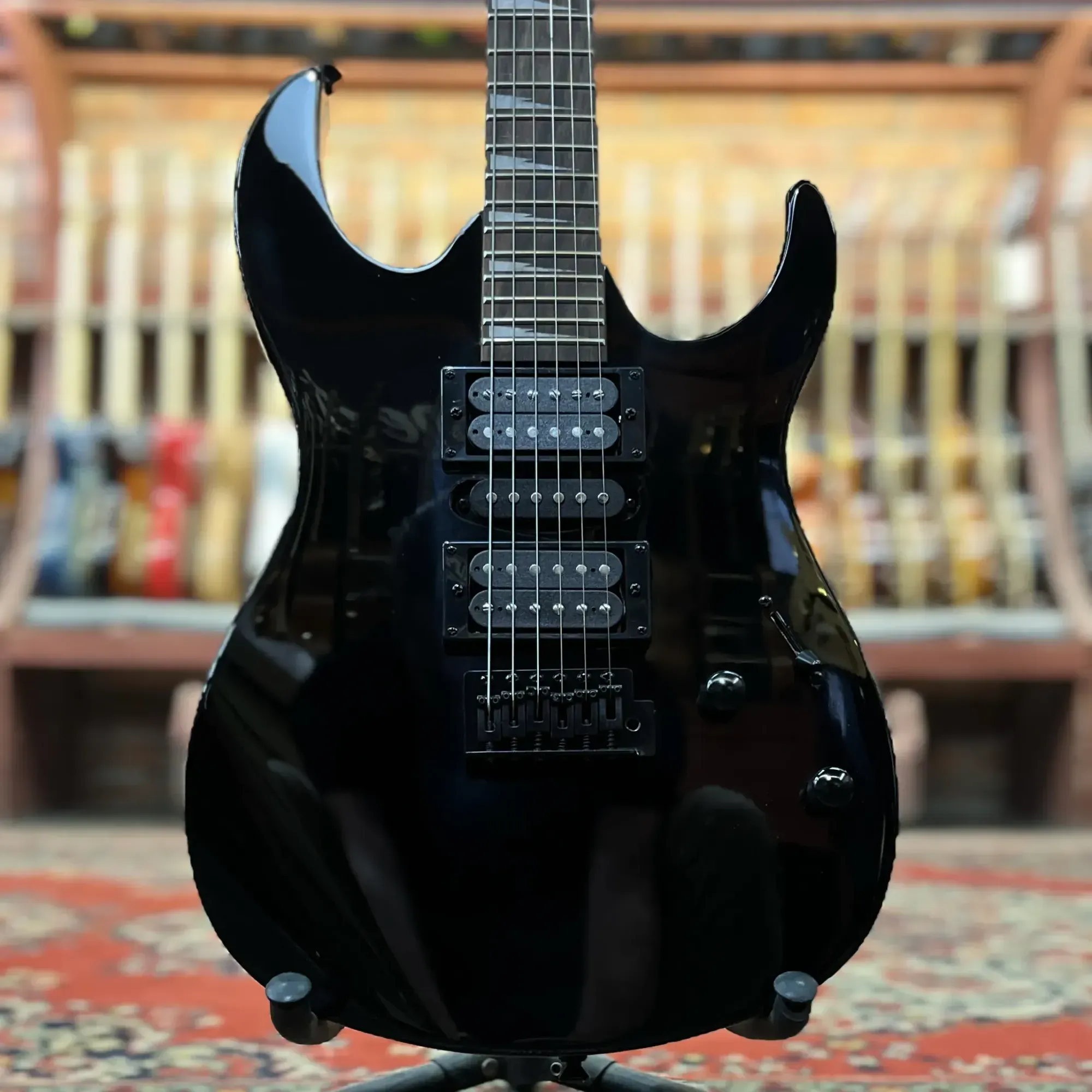Электрогитара DeMarco DMSEIB370 Superstrat HSH Black