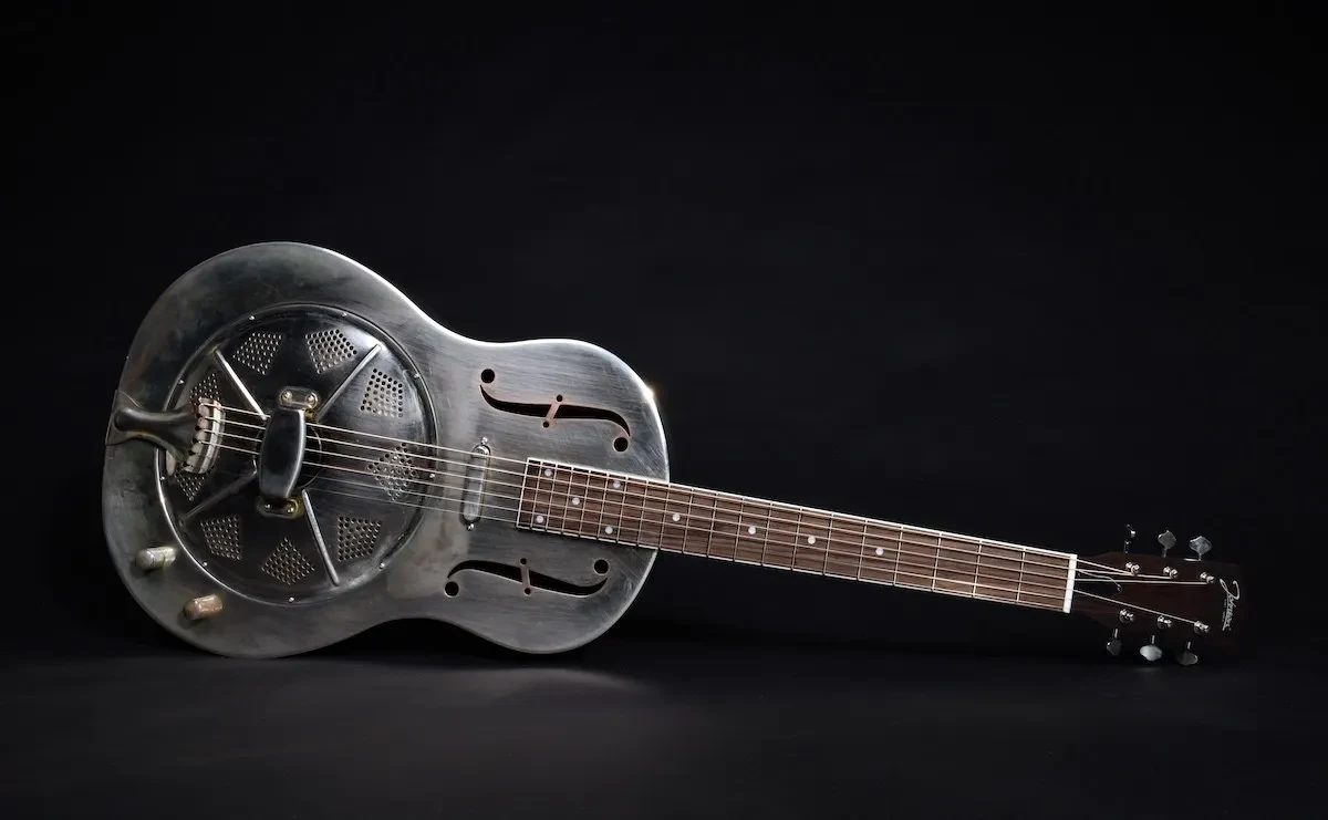 Электроакустическая гитара Johnson JR-996E-RN резонаторная, Single Cone, Relic Nickel