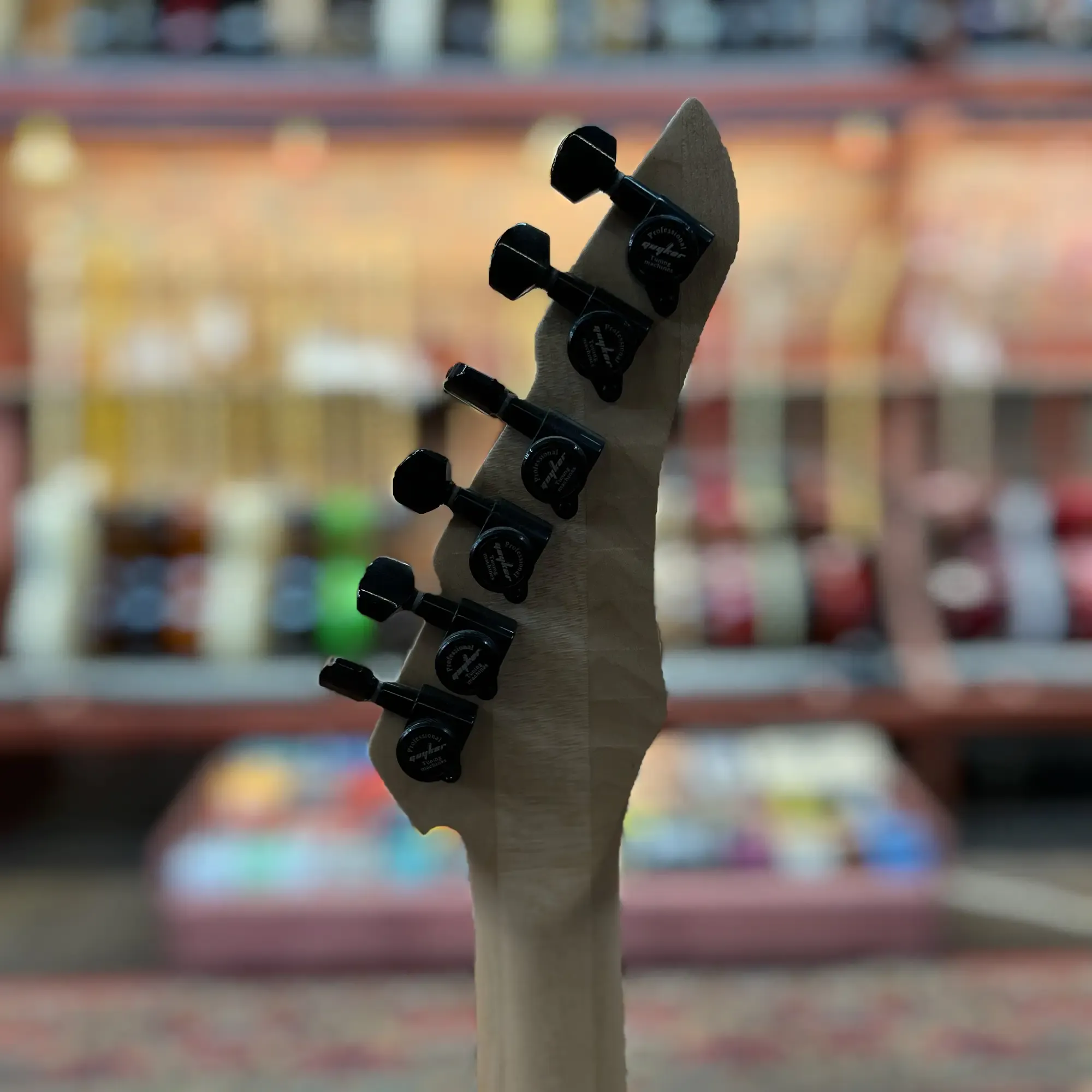 Изображение №6