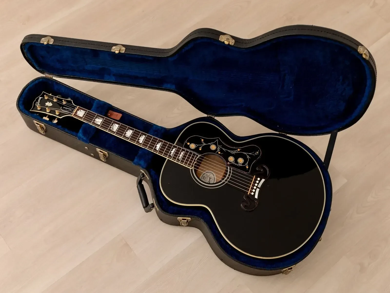 Изображение №12