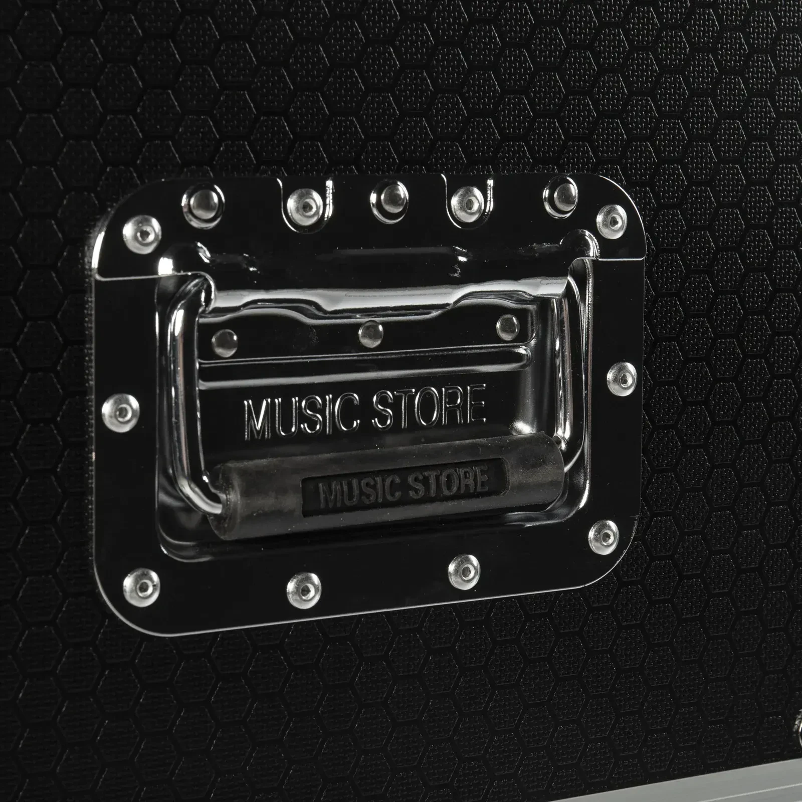 Изображение №6