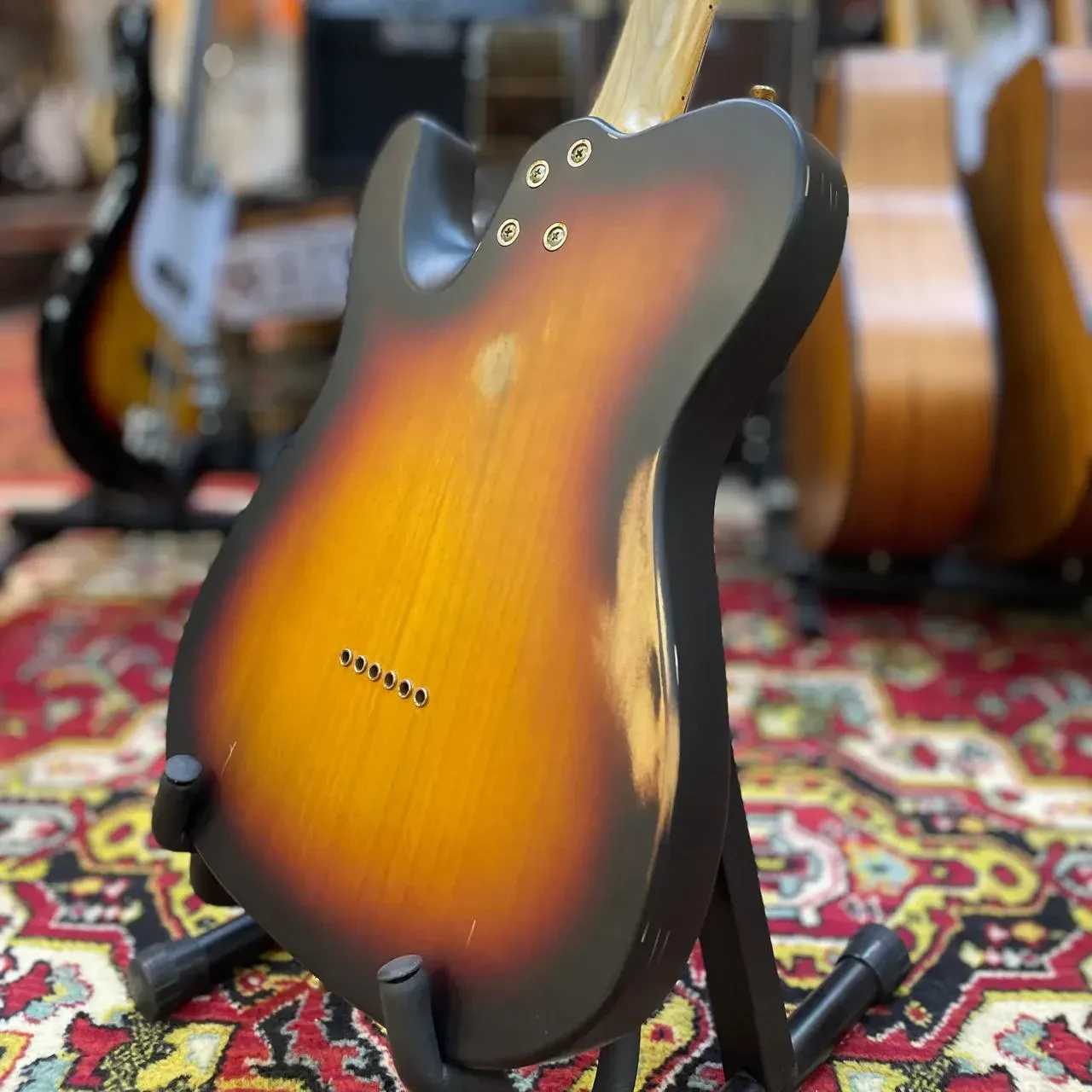 Изображение №11