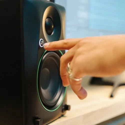 Изображение №7