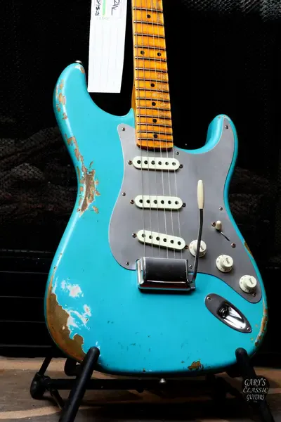 Электрогитара Fender Custom Shop Limited Edition Heavy Relic El Diablo Stratocaster SSS Faded Taos Turquoise Blue w/case USA 2016