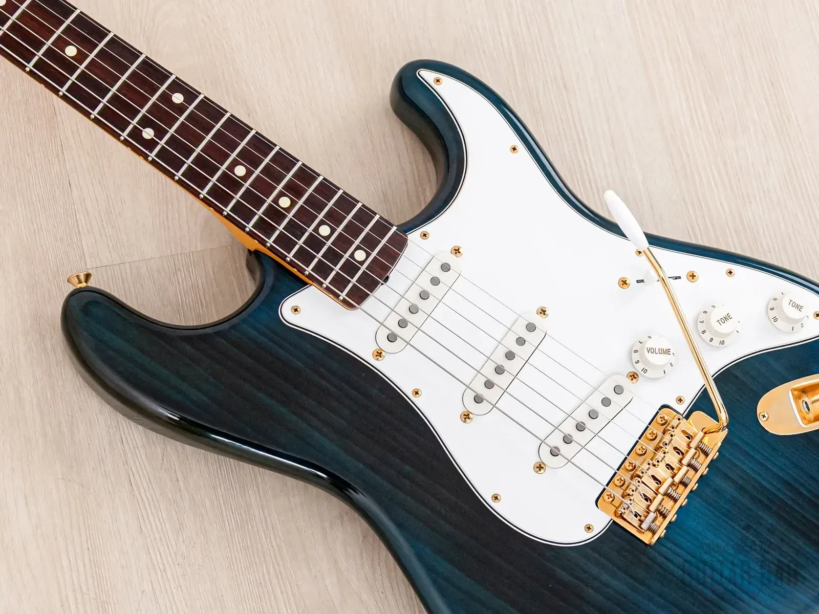 Изображение №6