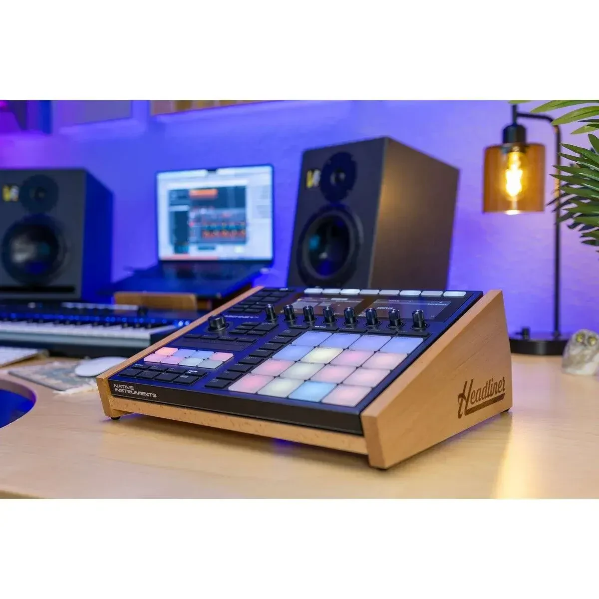 Изображение №5