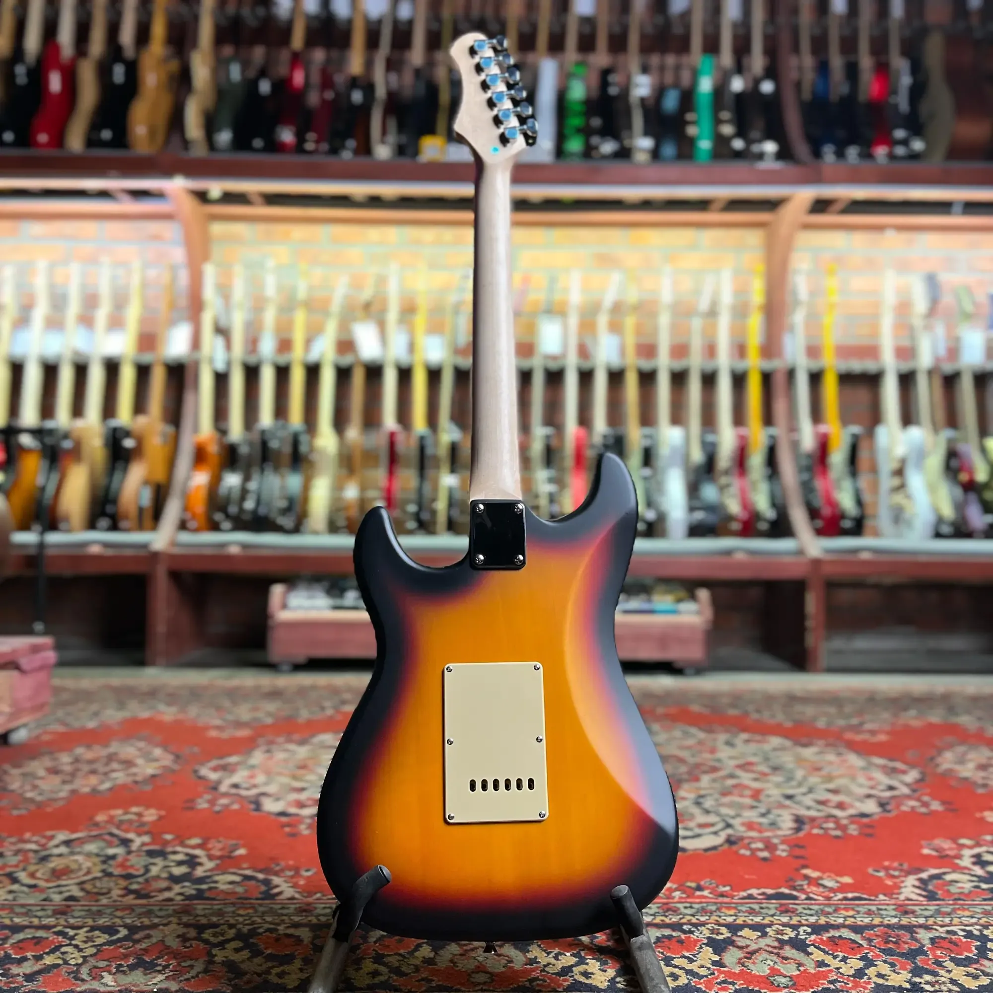 Изображение №4