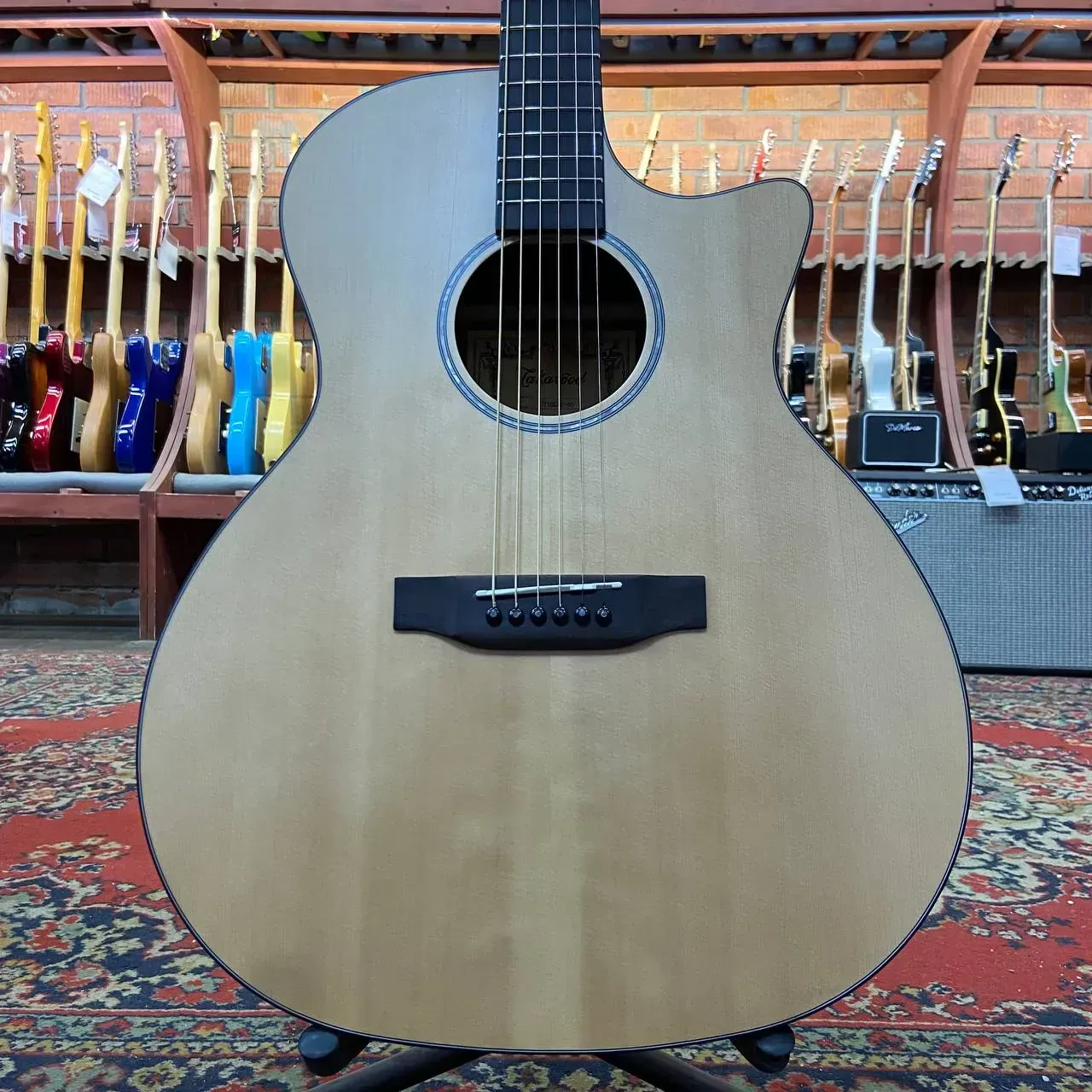 Акустическая гитара Takavood T10GAC Grand Auditorium Natural Satin 2025s