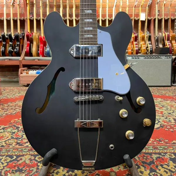 Электрогитара полуакустическая Epiphone Casino H-H Black Mate Indonesia 2020`S