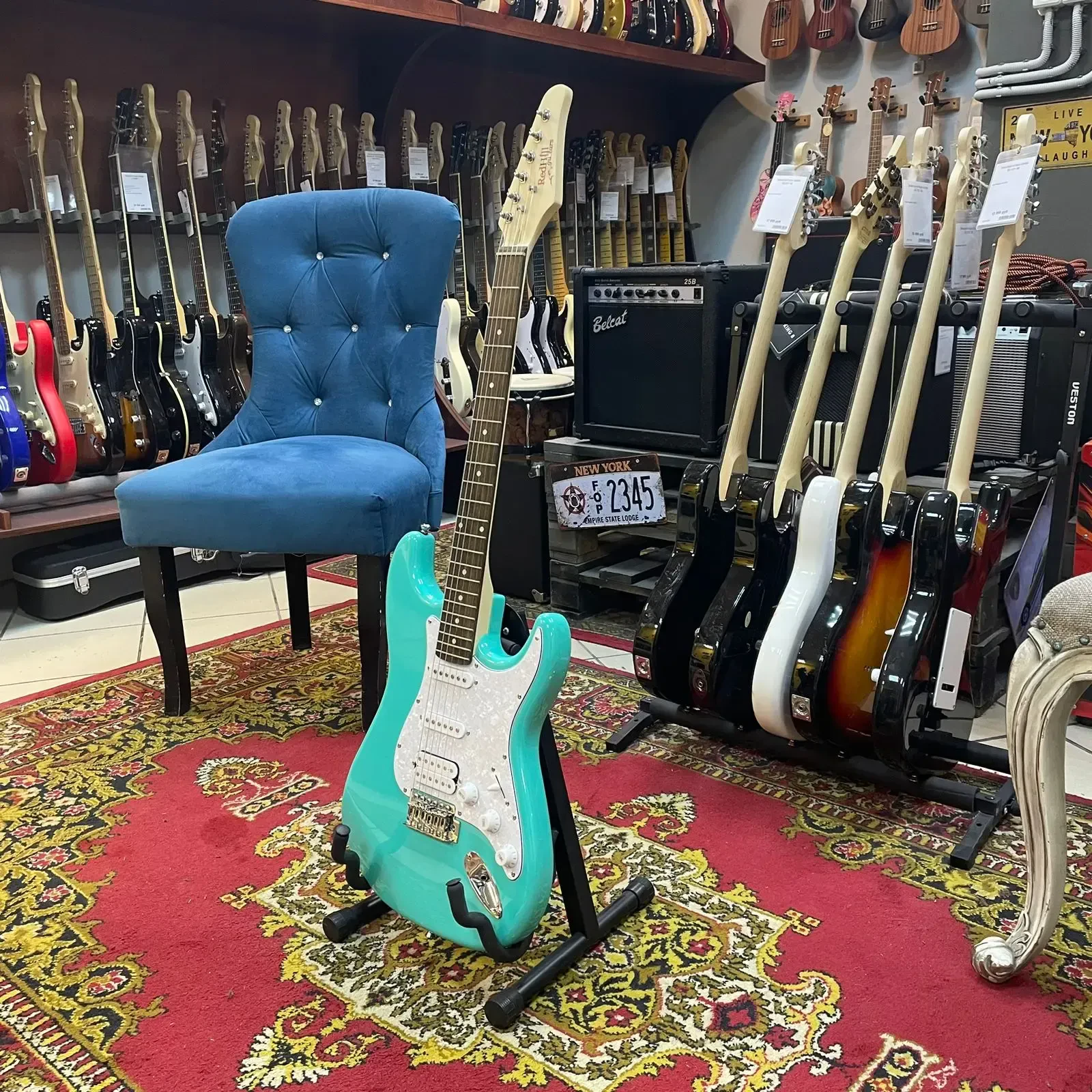 Изображение №6