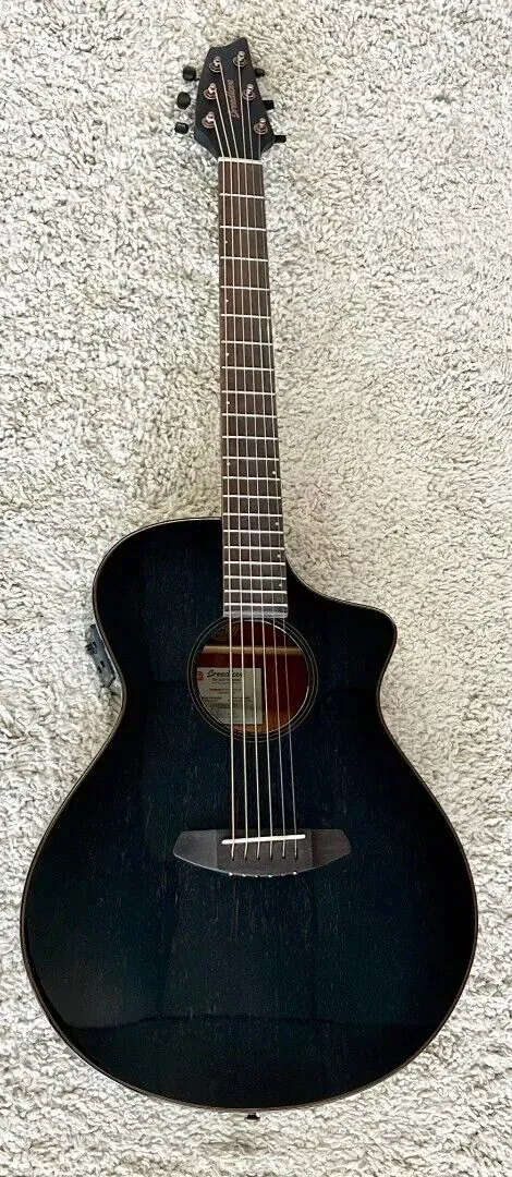 Электроакустическая гитара Breedlove ECO Rainforest S Papillion