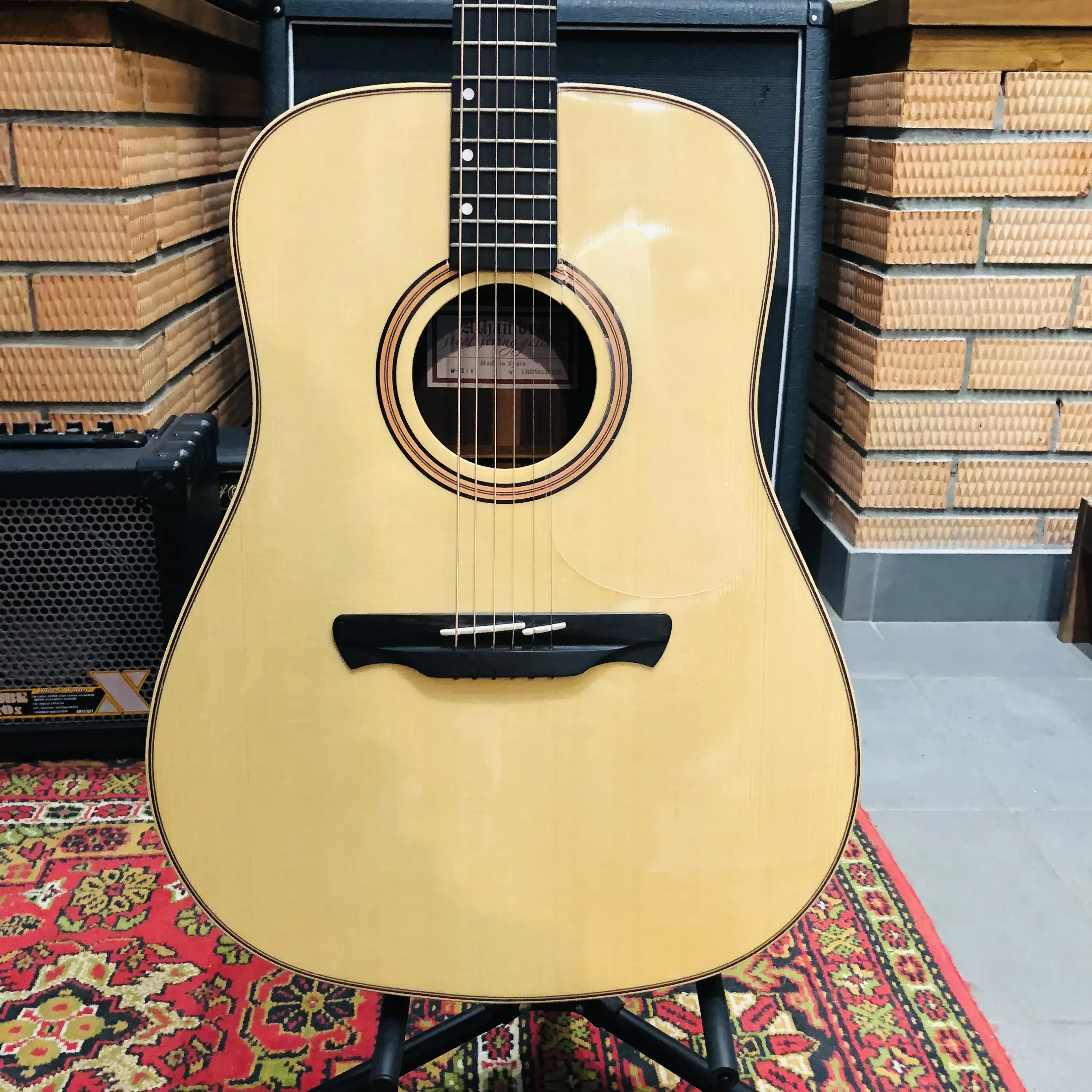 Акустическая гитара Alhambra 5.612 W-3 AB Spain 2010