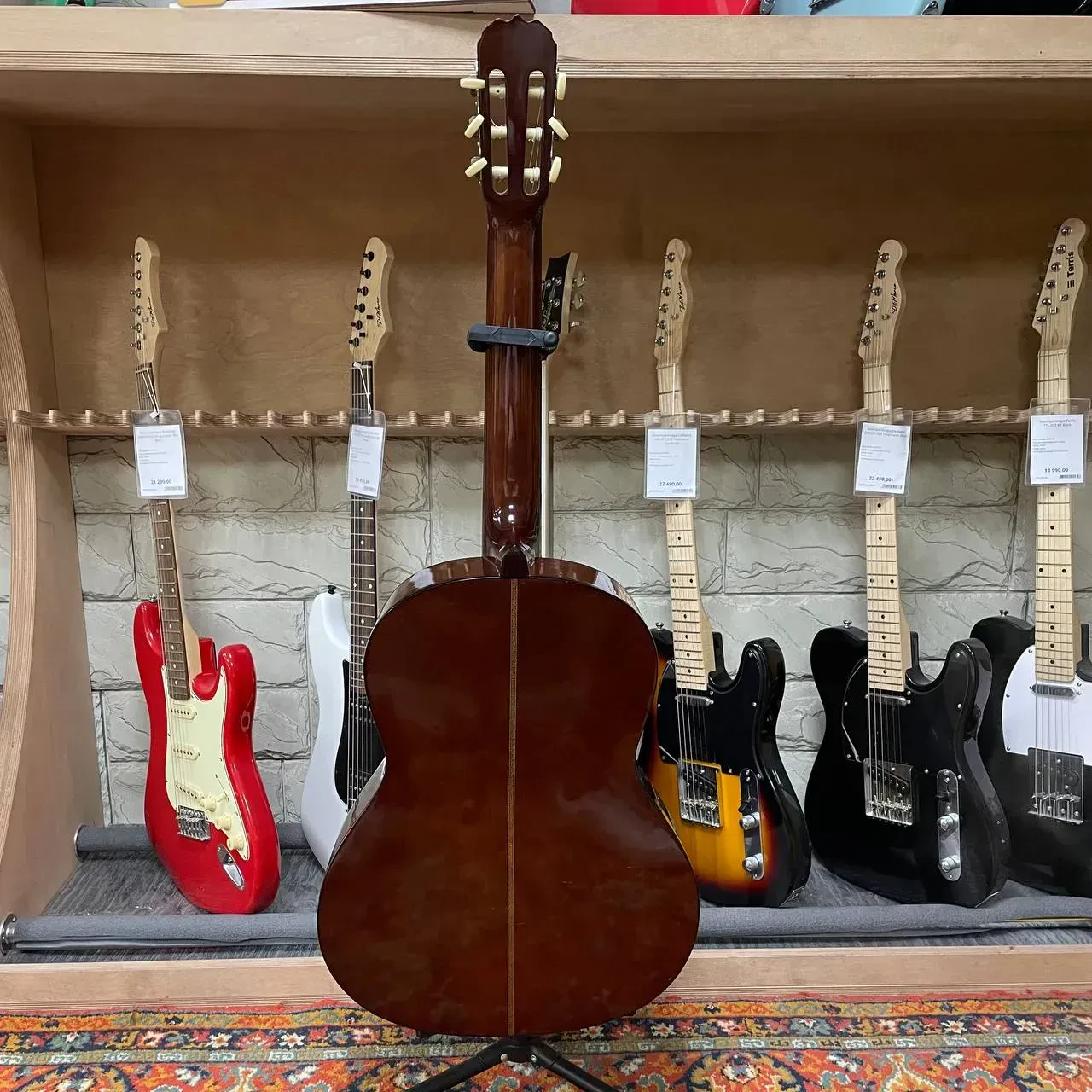 Изображение №5