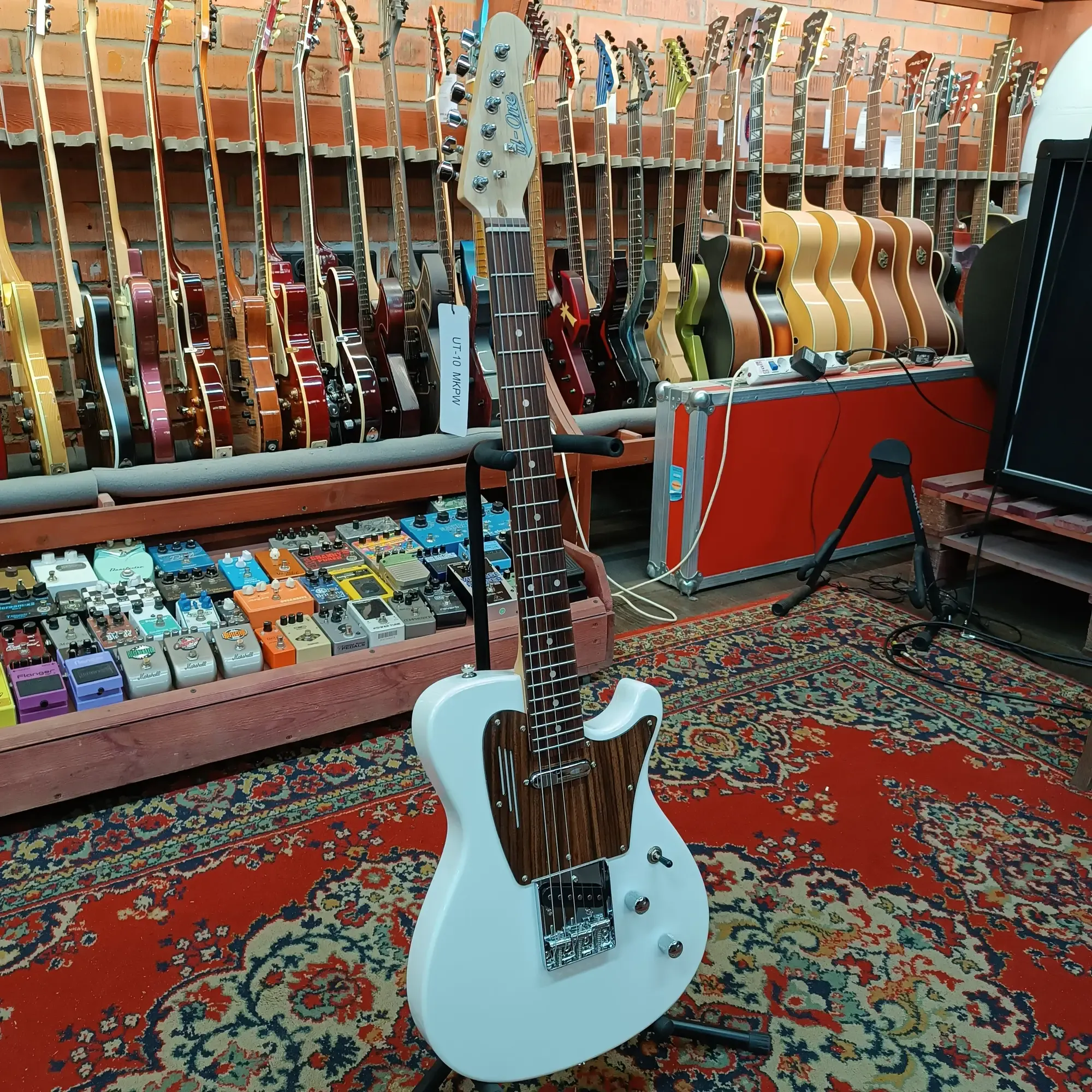 Изображение №10