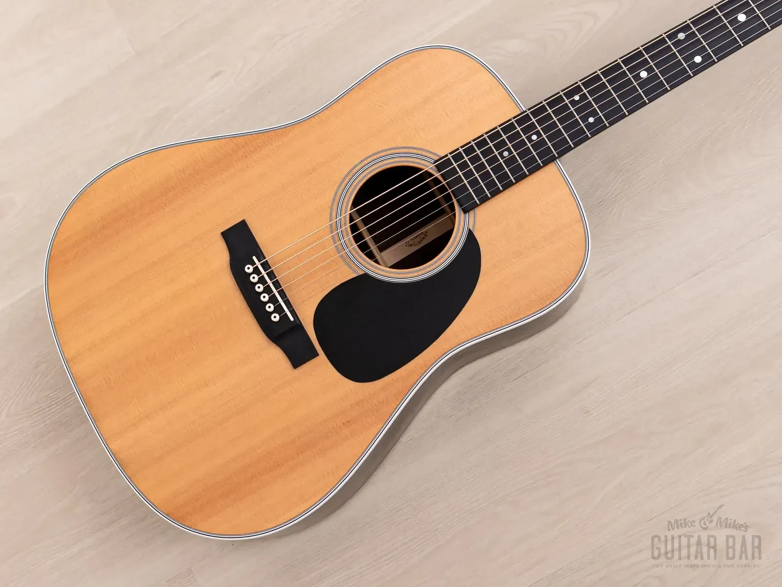 2016 Martin Standard Series D-28 Dreadnought Acoustic Guitar w/ Case, Hangtags