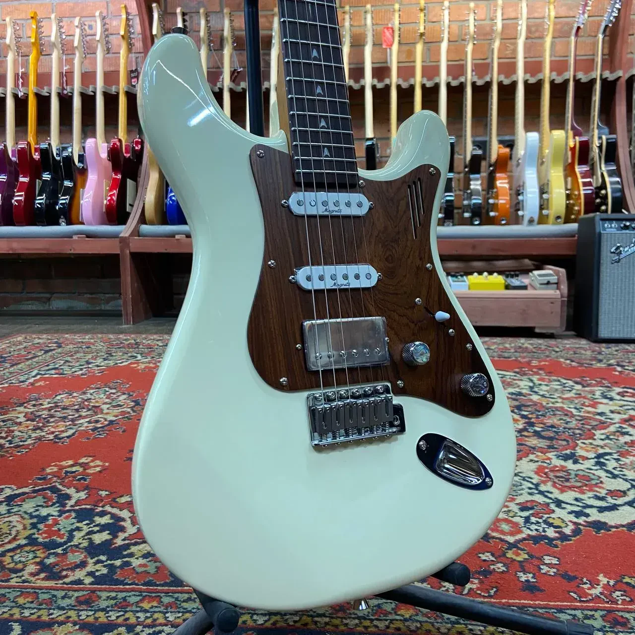 Изображение №10