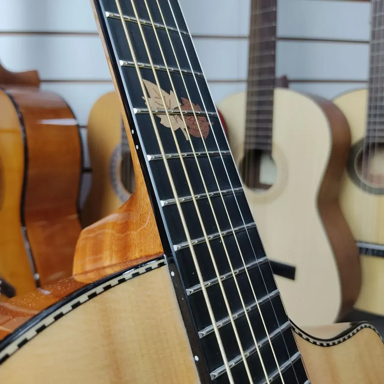 Изображение №6