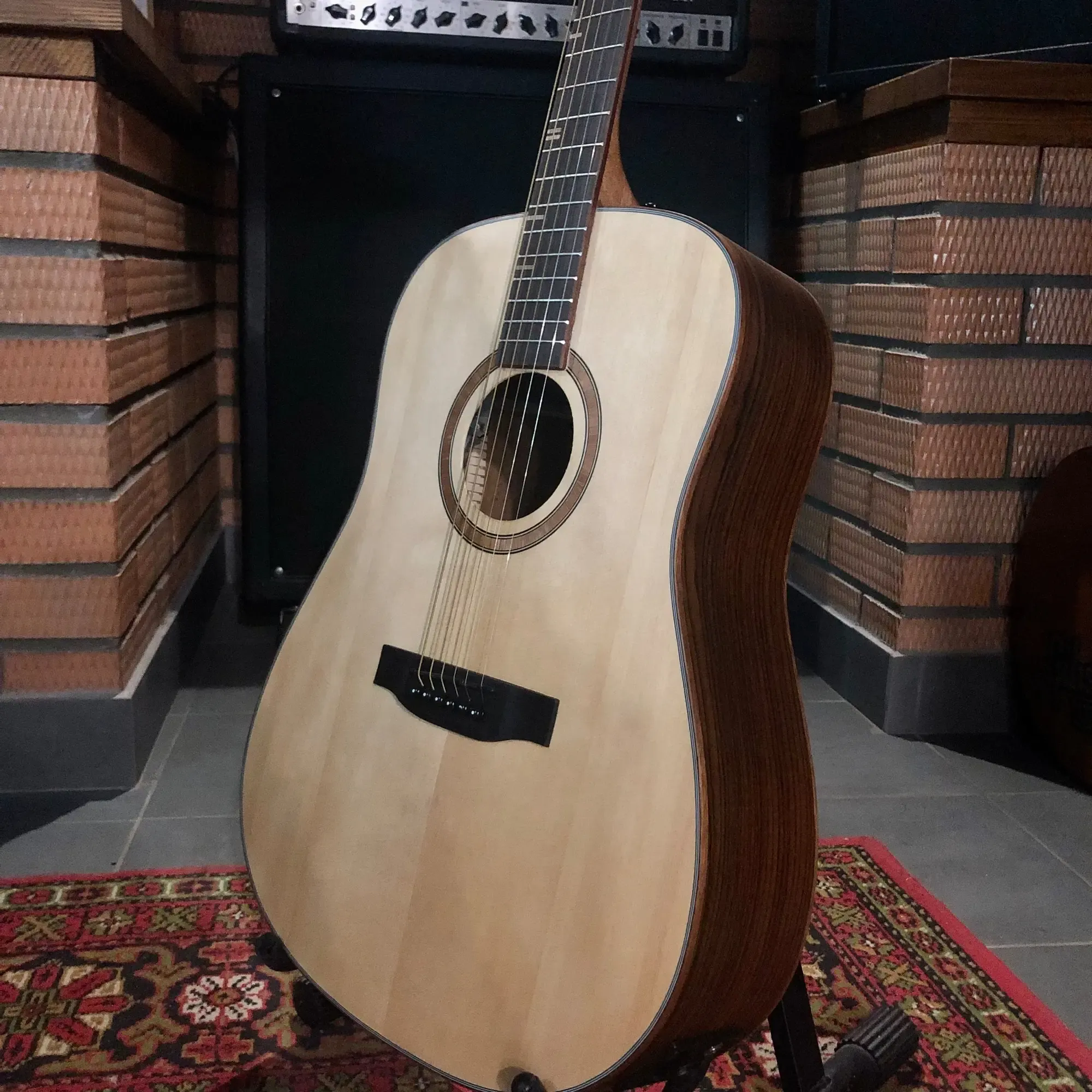 Изображение №6