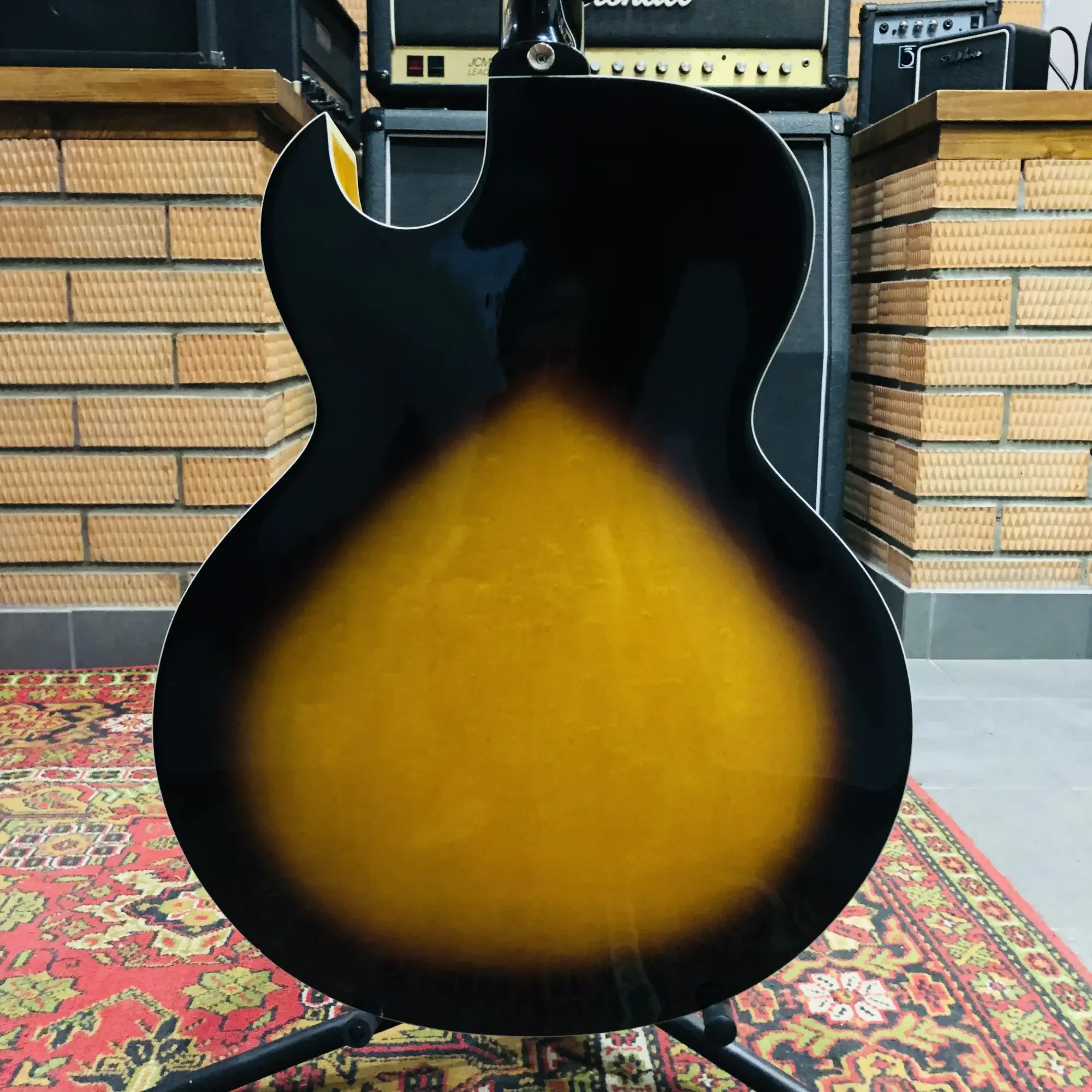 Изображение №10