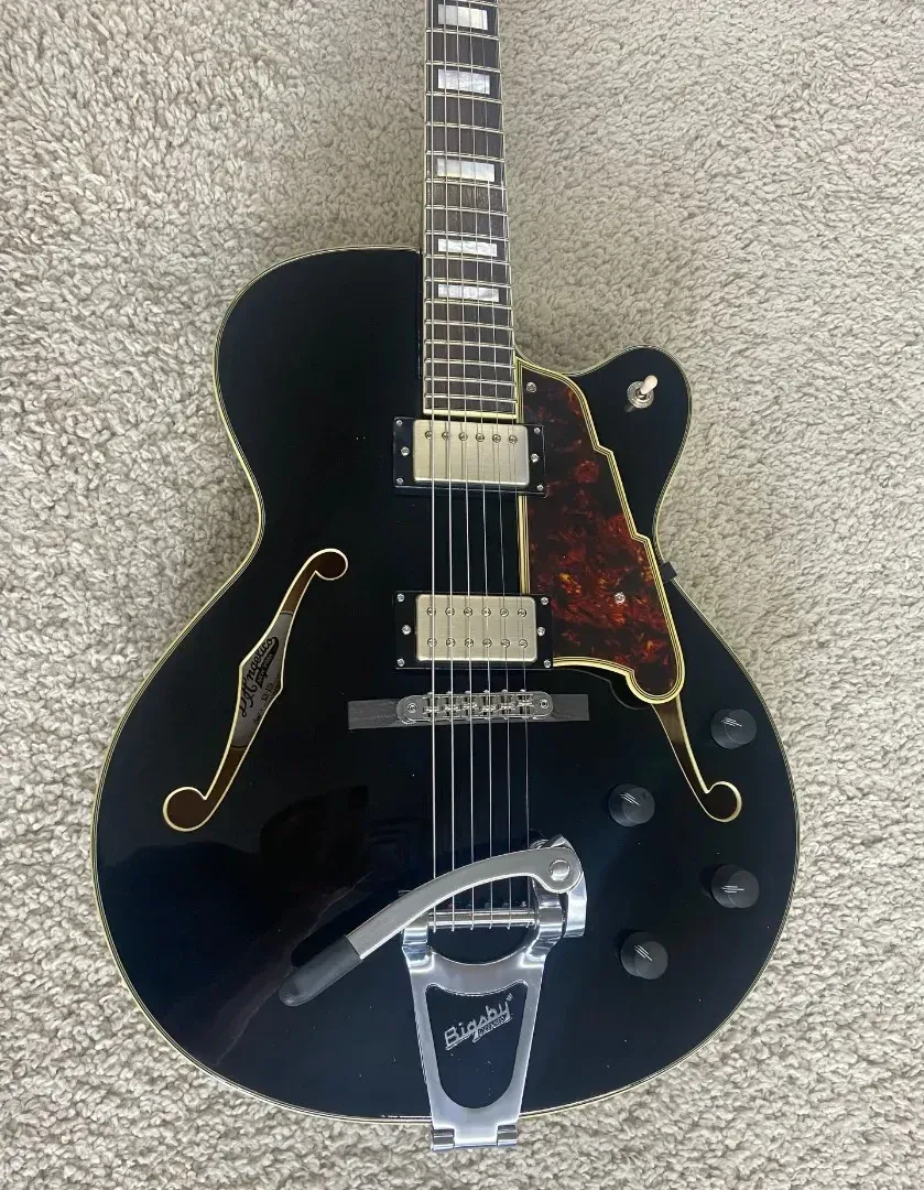 Б/У Электрогитара D'Angelico Excel EX-175 с Bigsby, черная