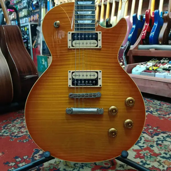 Электрогитара Edwards Les Paul Limited Edition Amber Burst H-H Japan 2000's