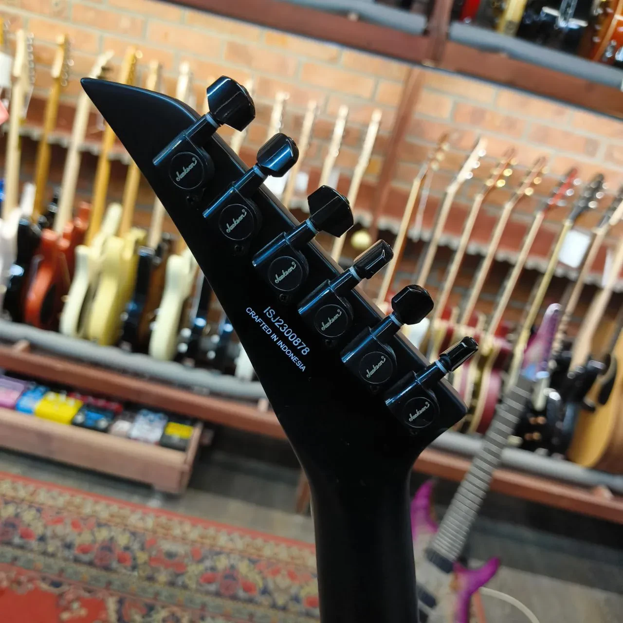 Изображение №4