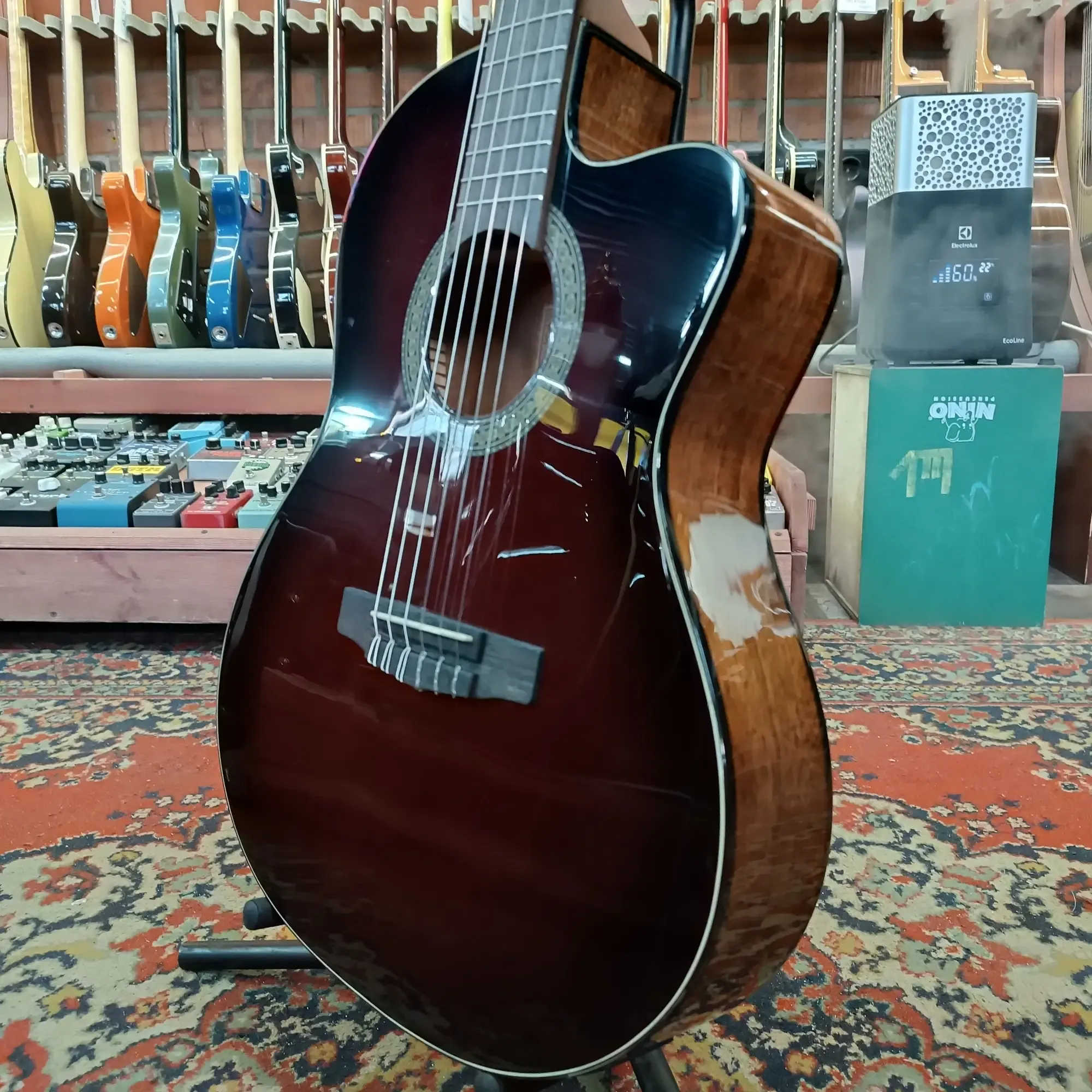 Изображение №11