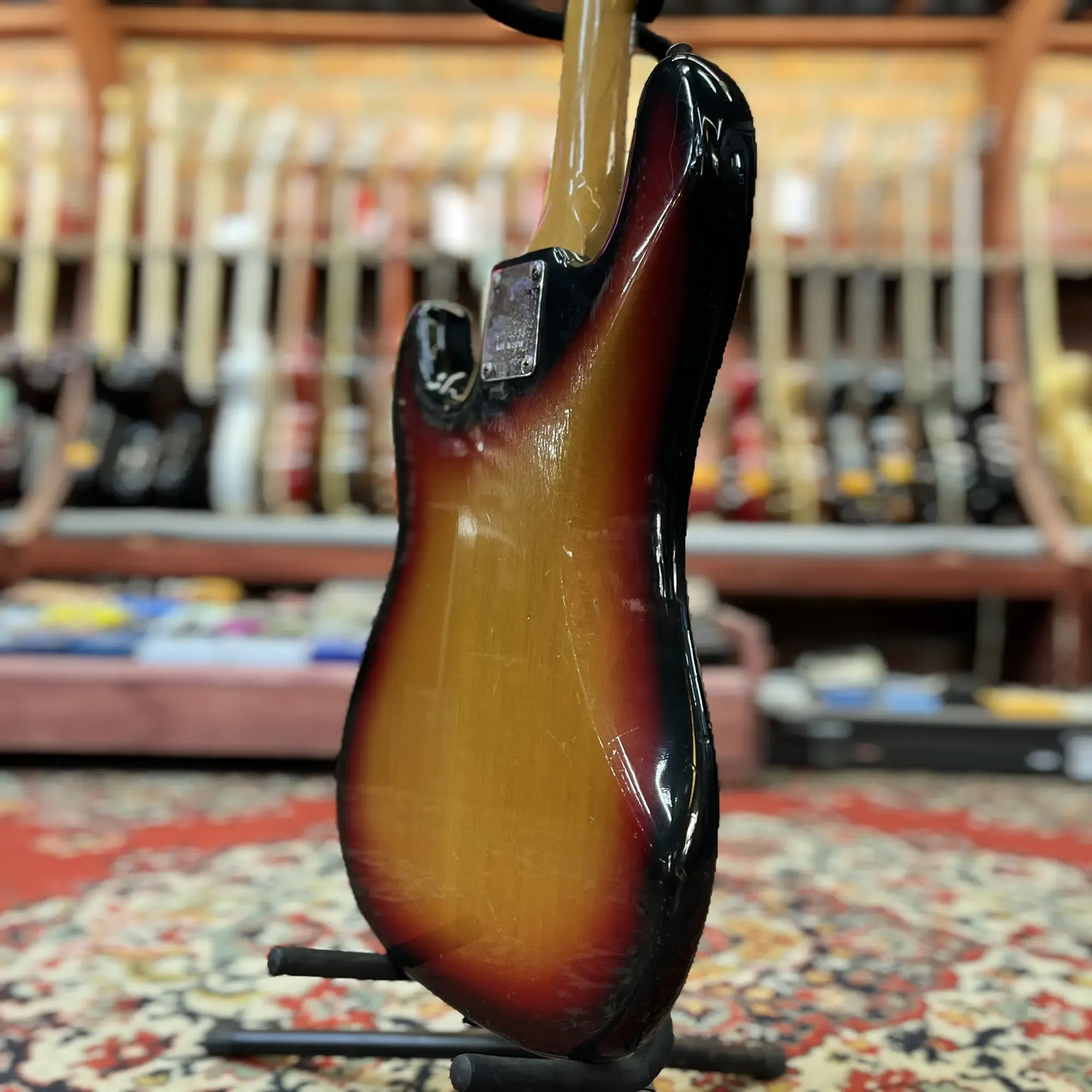 Изображение №10