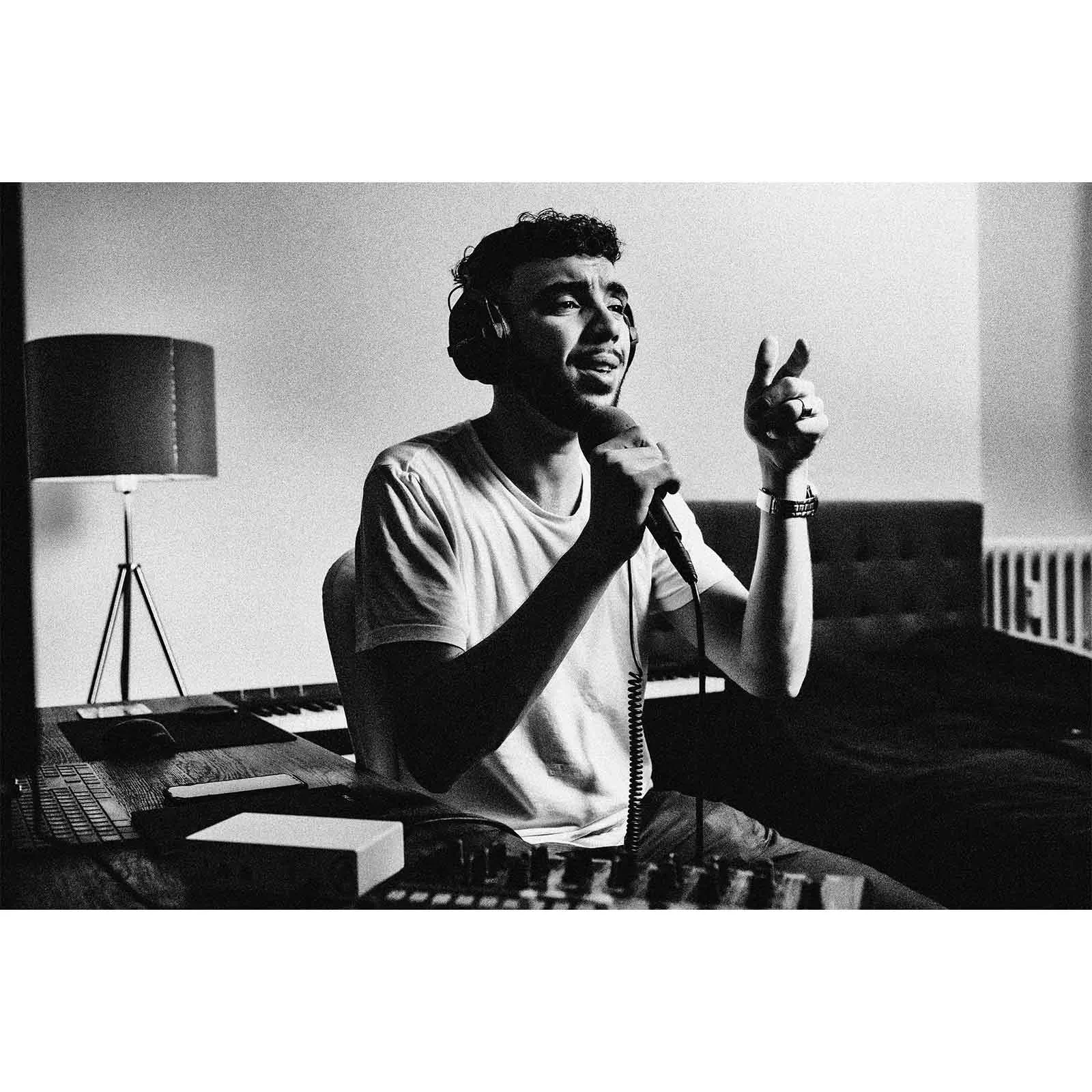 Изображение №10