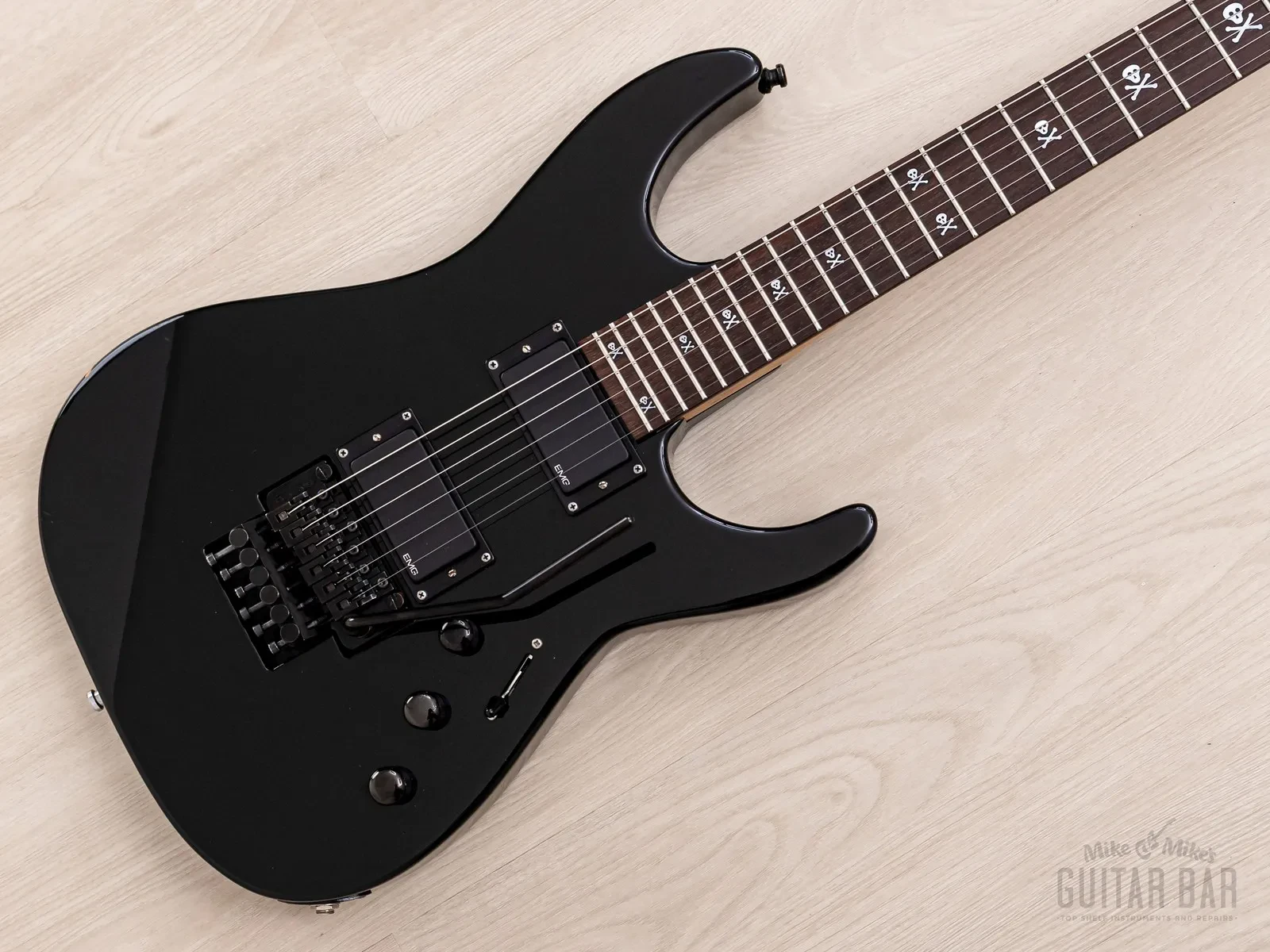 1997 ESP KH-2 Kirk Hammett Signature Black w/ EMG, Case