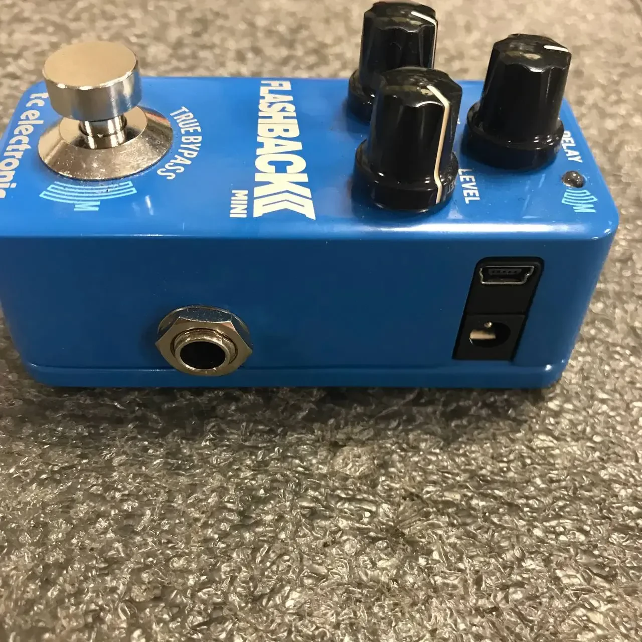 Изображение №6