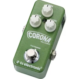 Педаль эффектов для электрогитары TC Electronic Corona Mini Chorus