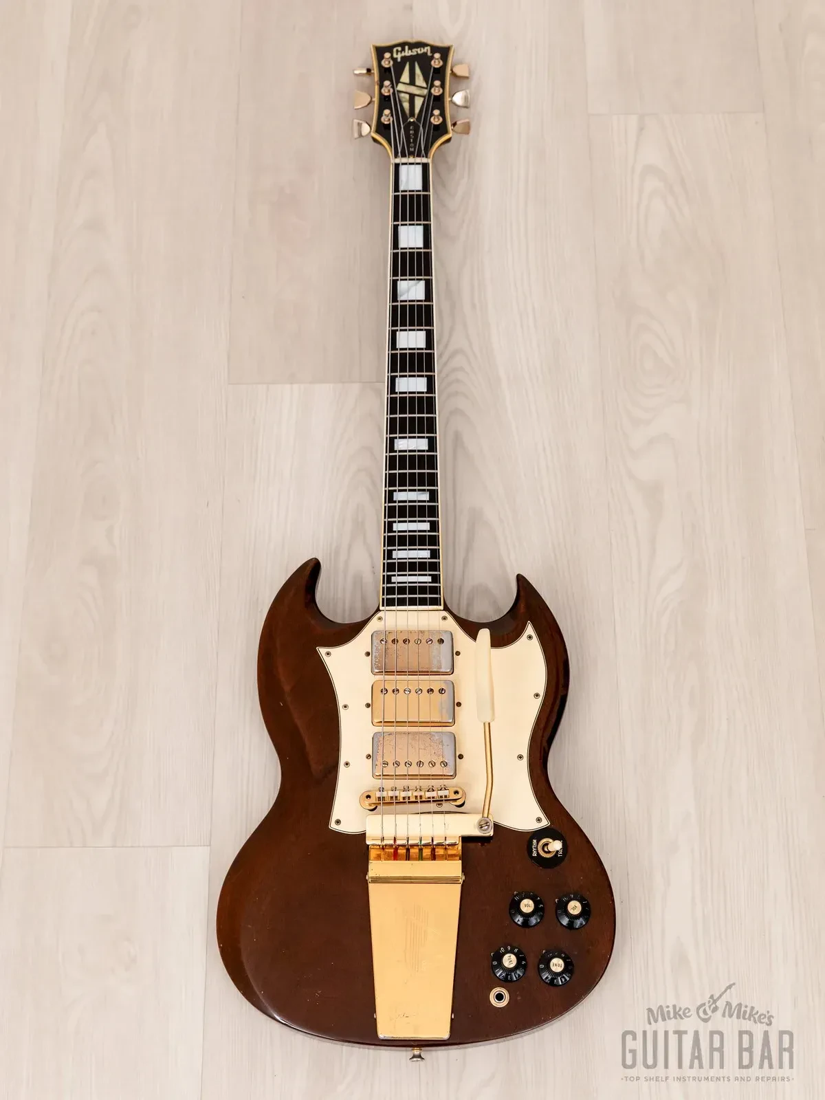 Электрогитара Gibson SG Custom HHH Walnut w/case USA 1969